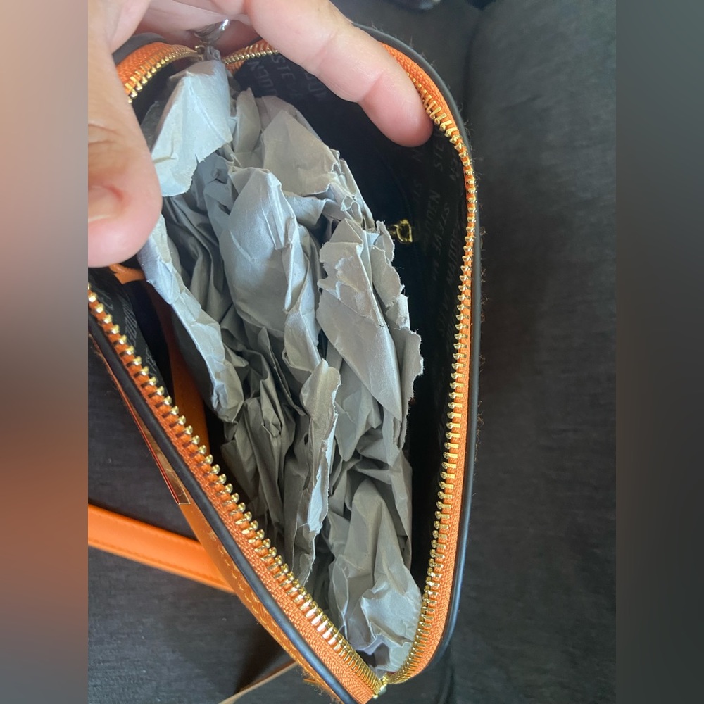 Bag - Picture 3 of 3